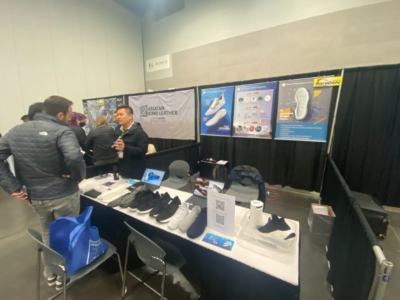 The NW Materials Show01.jpg